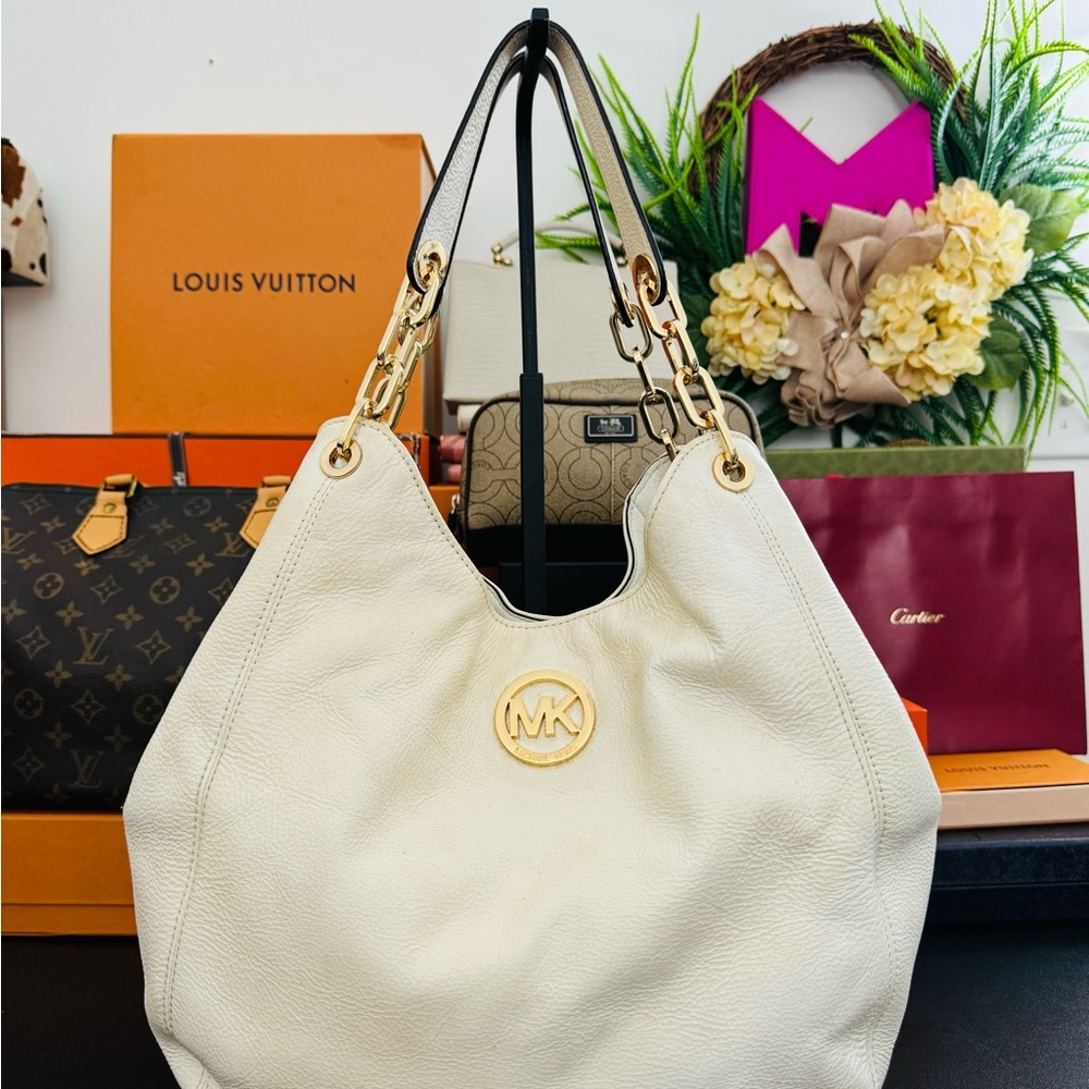 Authentic Michael Kors Off-White Classic Leather Shoulder Bag with Gold Accents
